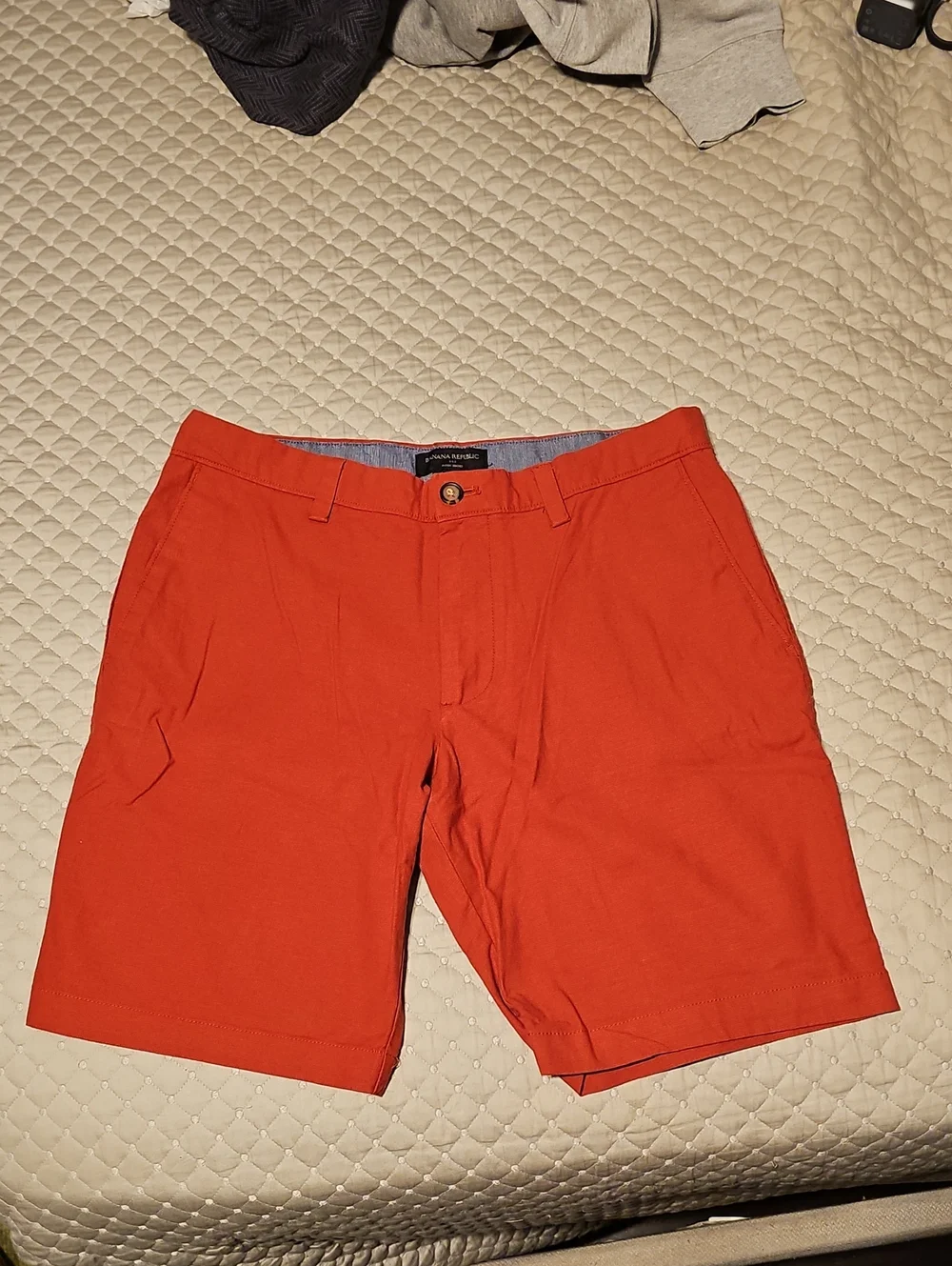 Banana Republic Orange Flat-Front Men's Chino Shorts